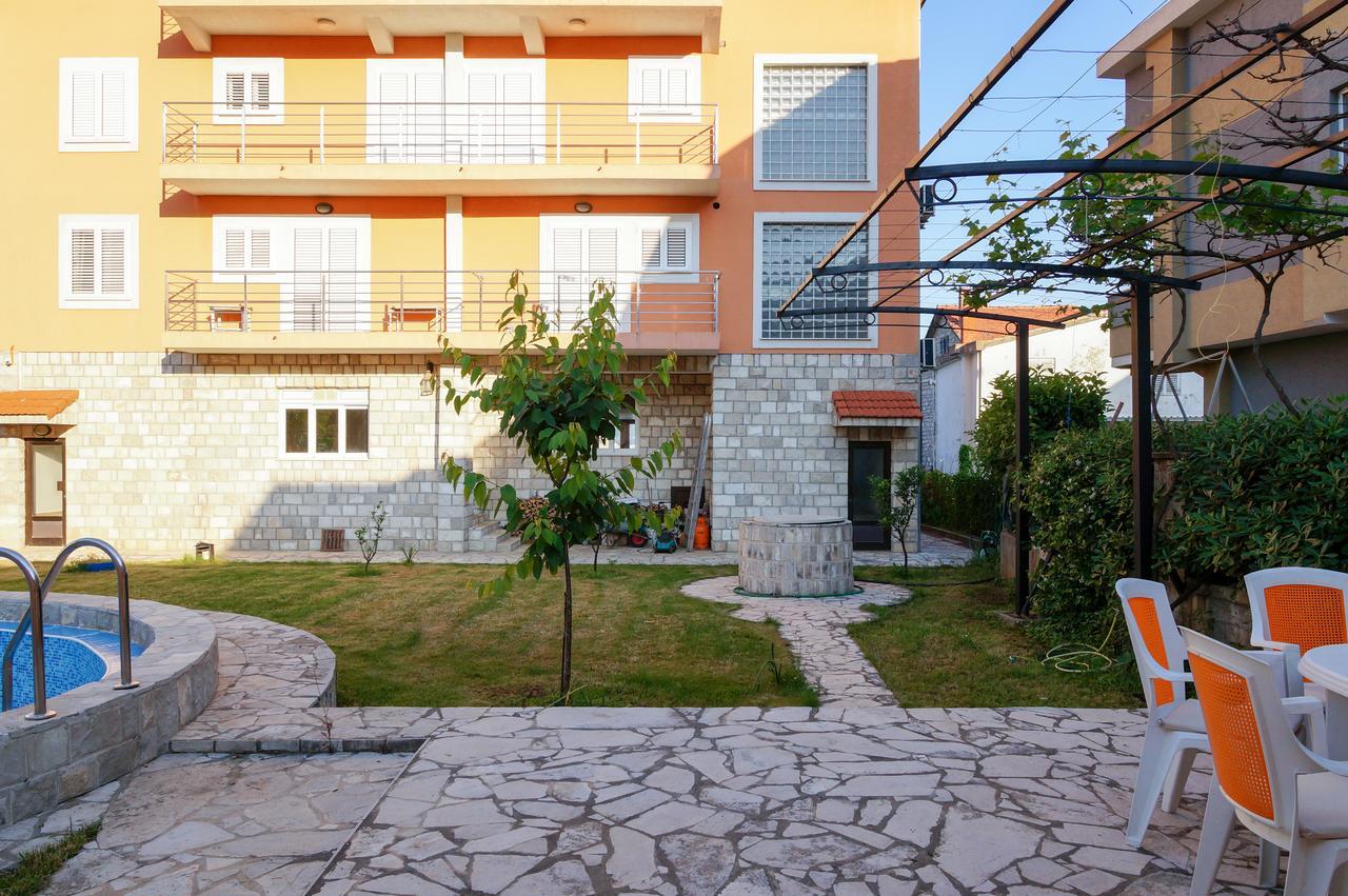 Apartments Apple Cat Montenegro Ko Bijela Exterior photo